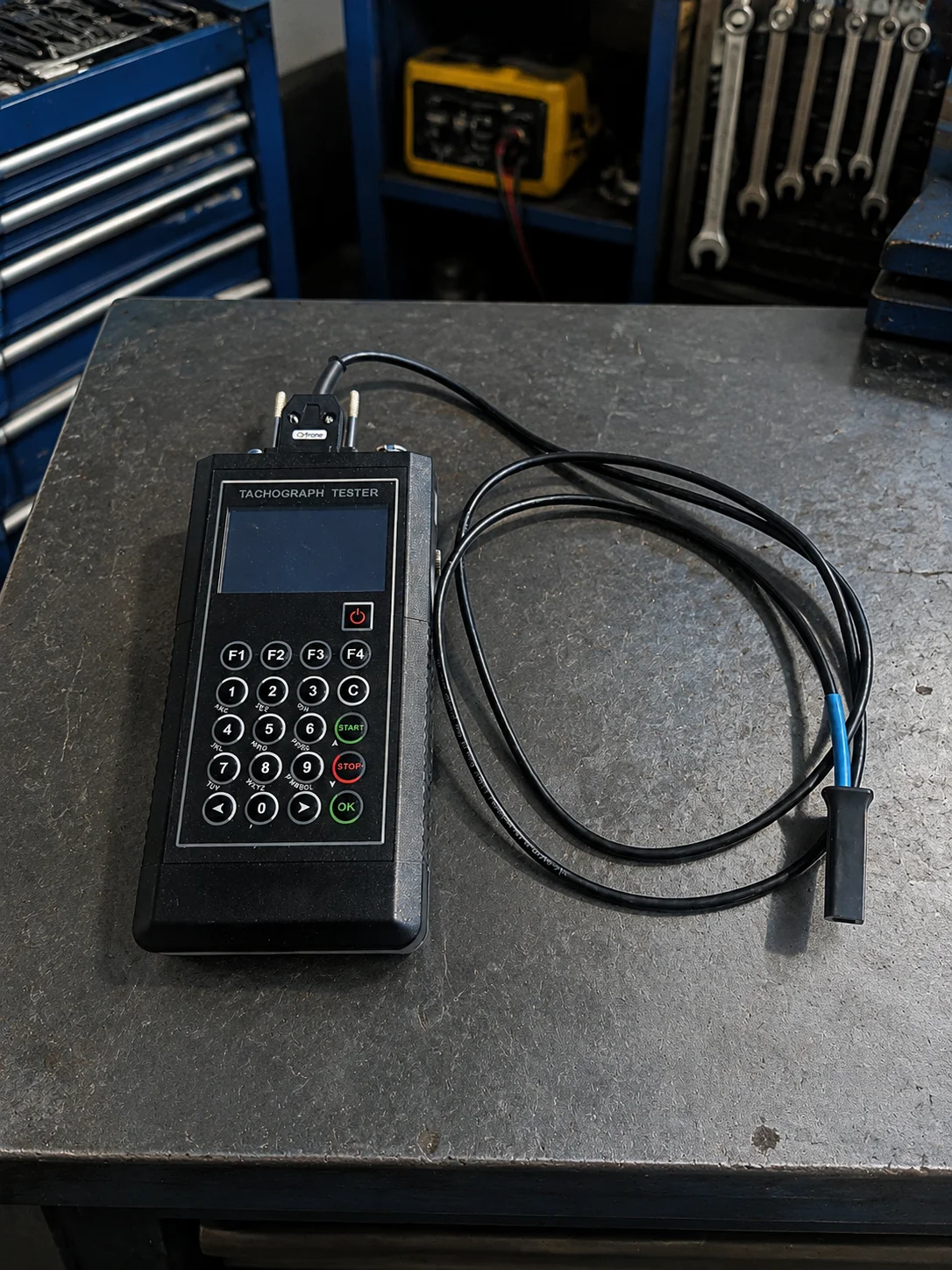 Programator i tester diagnostyczny do sprawdzania tachografów we Wrocławiu